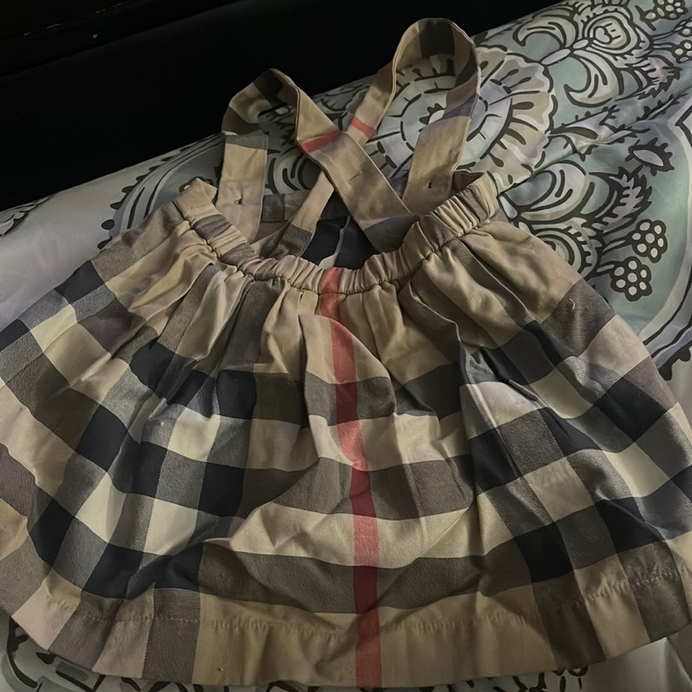 Girls Burberry dress